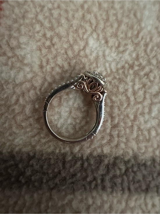 Zales Jewelry - Zales Disney collection Cinderella ring